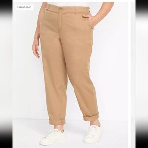 Lane Bryant Chino collection Short Mid rise pants Size 16